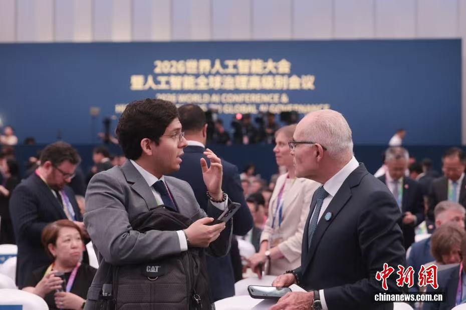 全球AI+人才变局:从“硅谷虹吸”到多极分流与能力普惠