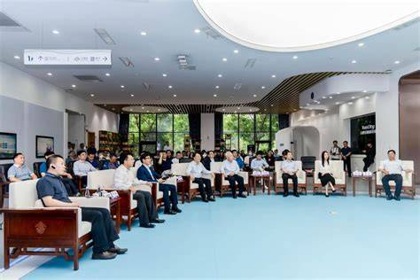 把握 AI 发展机遇 构建多层次人才梯队夯实数字发展根基